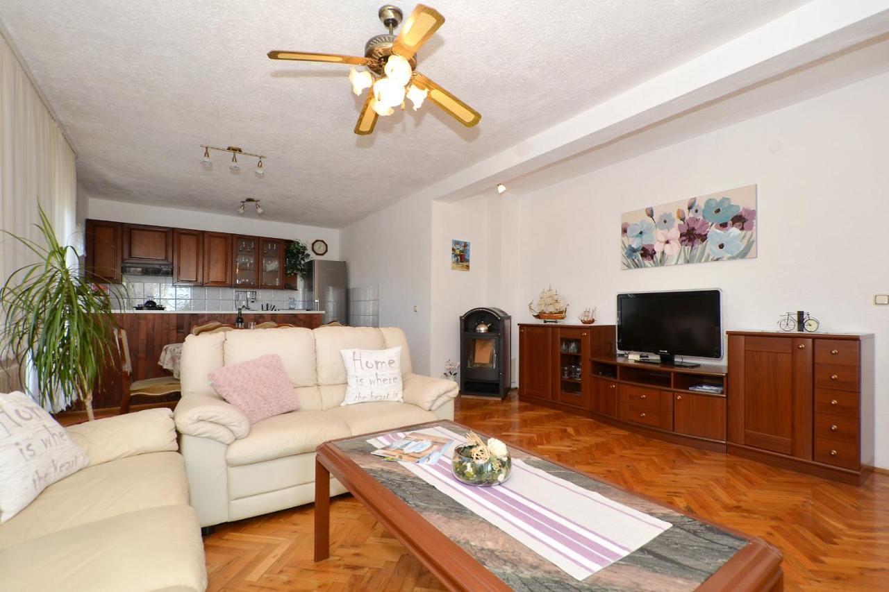 Apartment Una 브랜지카 외부 사진